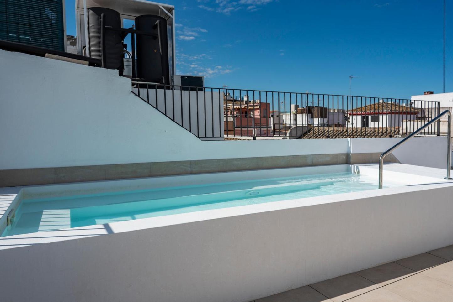 Slow Suites Salvador เซบีญา ภายนอก รูปภาพ
