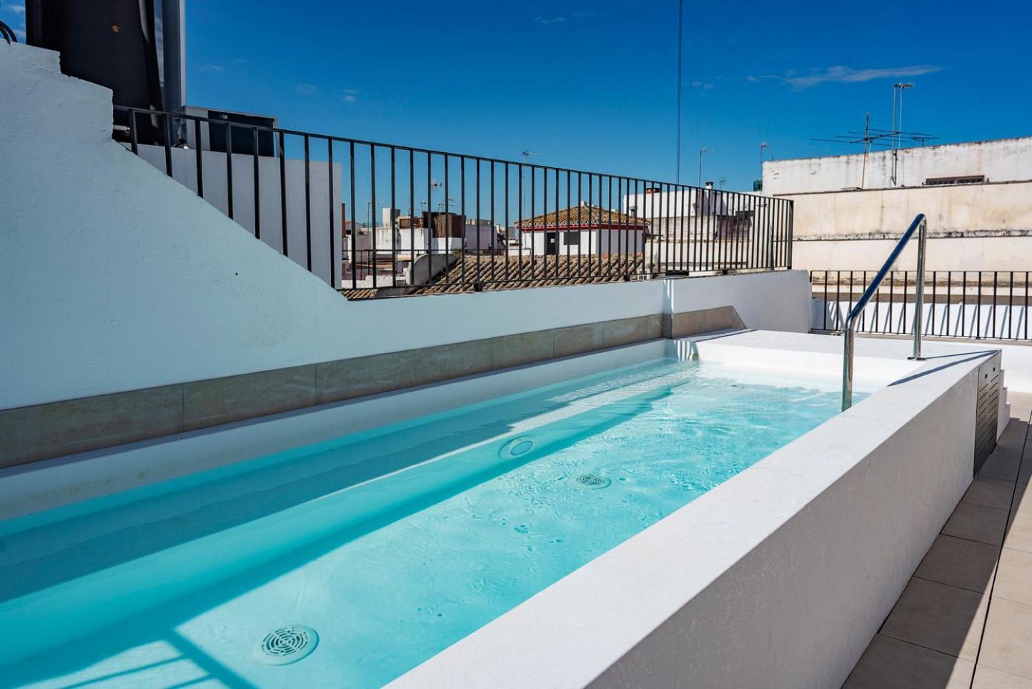 Slow Suites Salvador เซบีญา ภายนอก รูปภาพ