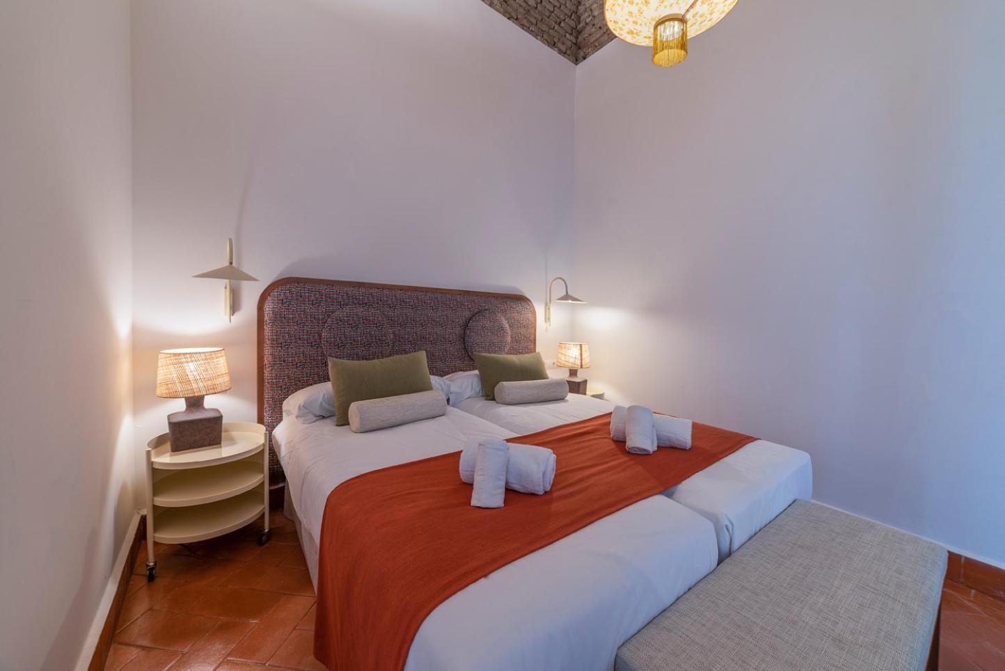 Slow Suites Salvador เซบีญา ภายนอก รูปภาพ