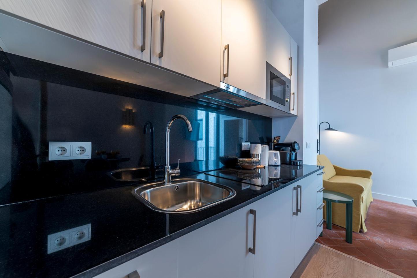 Slow Suites Salvador เซบีญา ภายนอก รูปภาพ