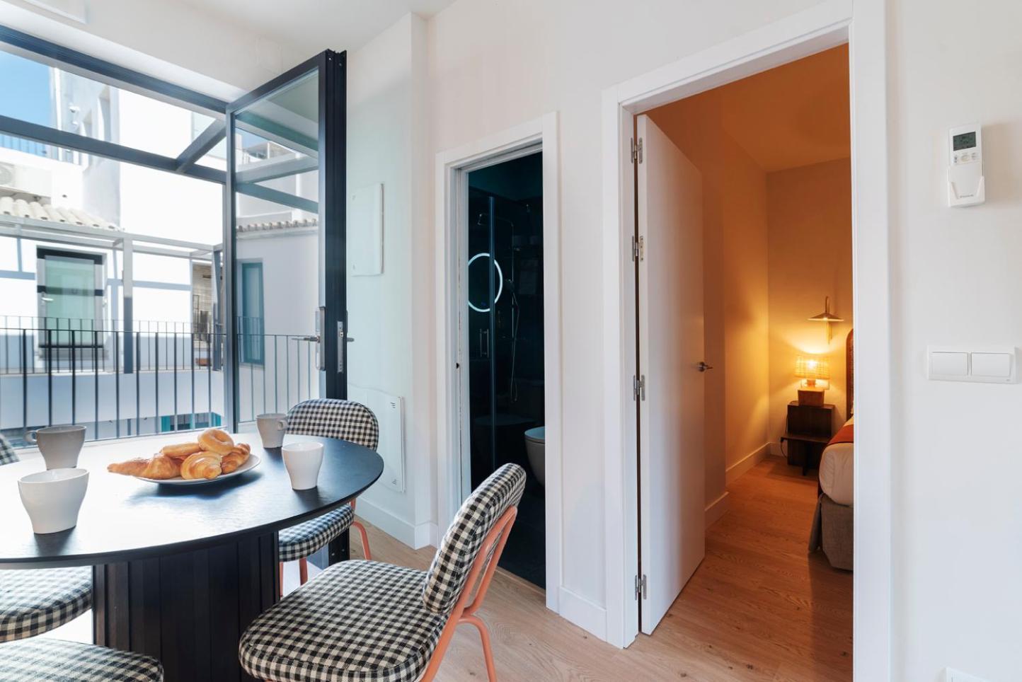 Slow Suites Salvador เซบีญา ภายนอก รูปภาพ