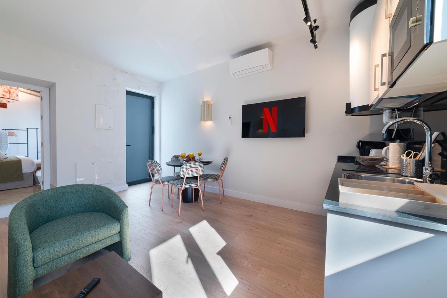 Slow Suites Salvador เซบีญา ภายนอก รูปภาพ