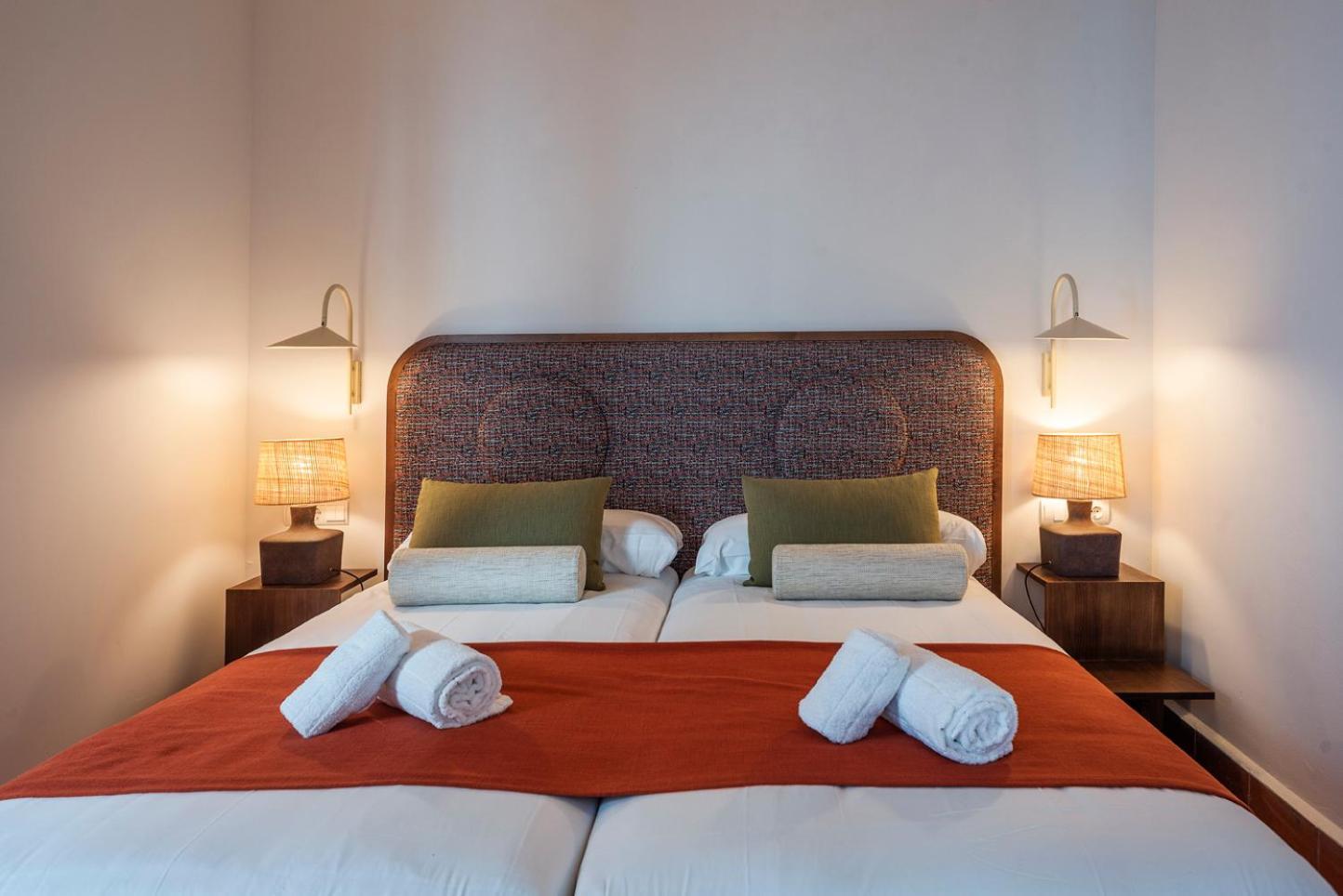 Slow Suites Salvador เซบีญา ภายนอก รูปภาพ